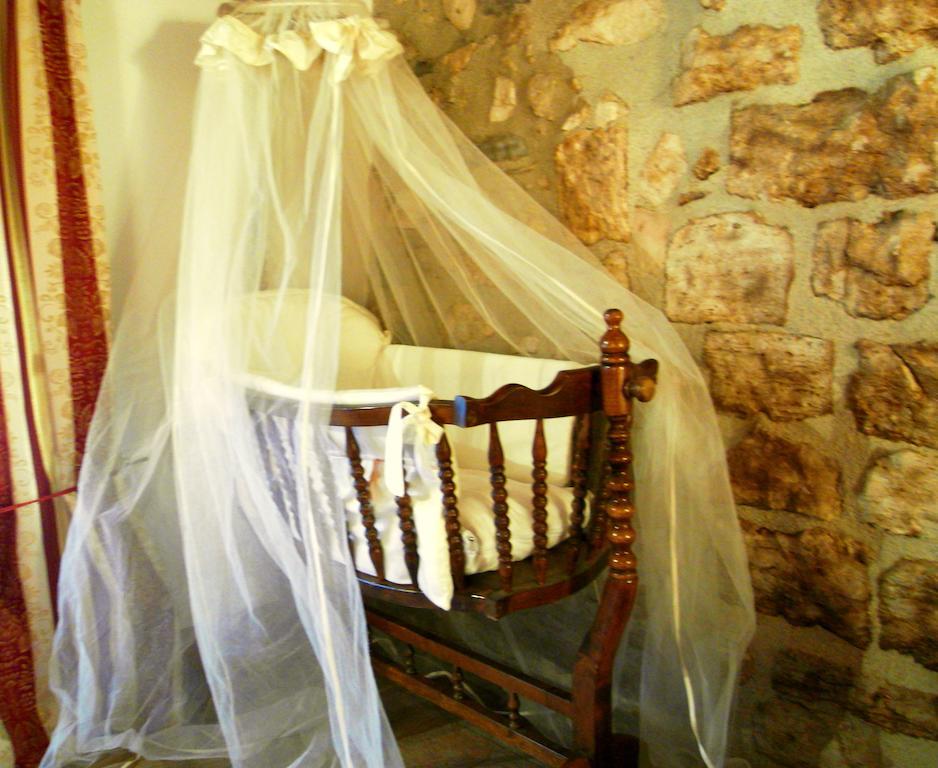 Guest House Il Borgo Di Sempronio Semproniano Pokój zdjęcie