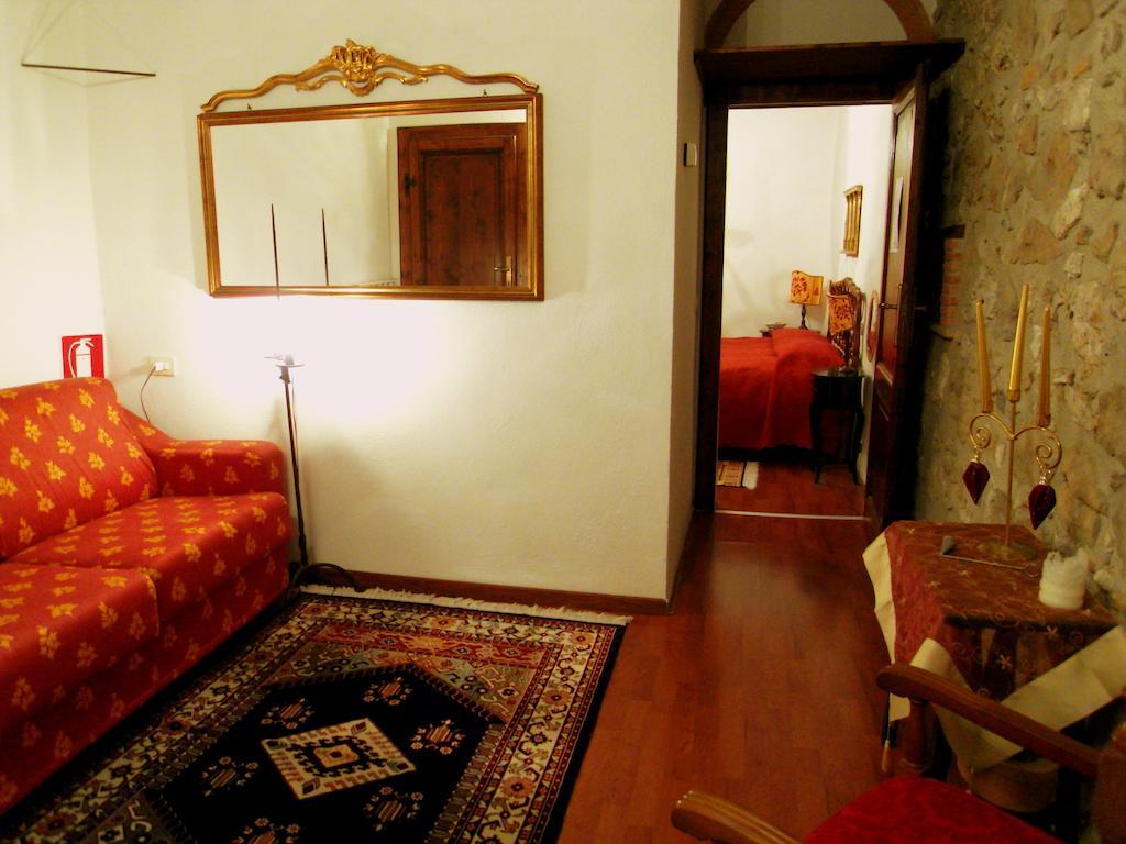 Guest House Il Borgo Di Sempronio Semproniano Pokój zdjęcie
